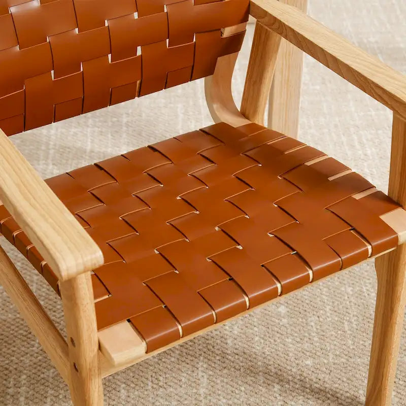 Esszimmerstühle aus geflochtenem Leder mit Massivholzgestell - 29.7H x 21.7W x 22.8D
