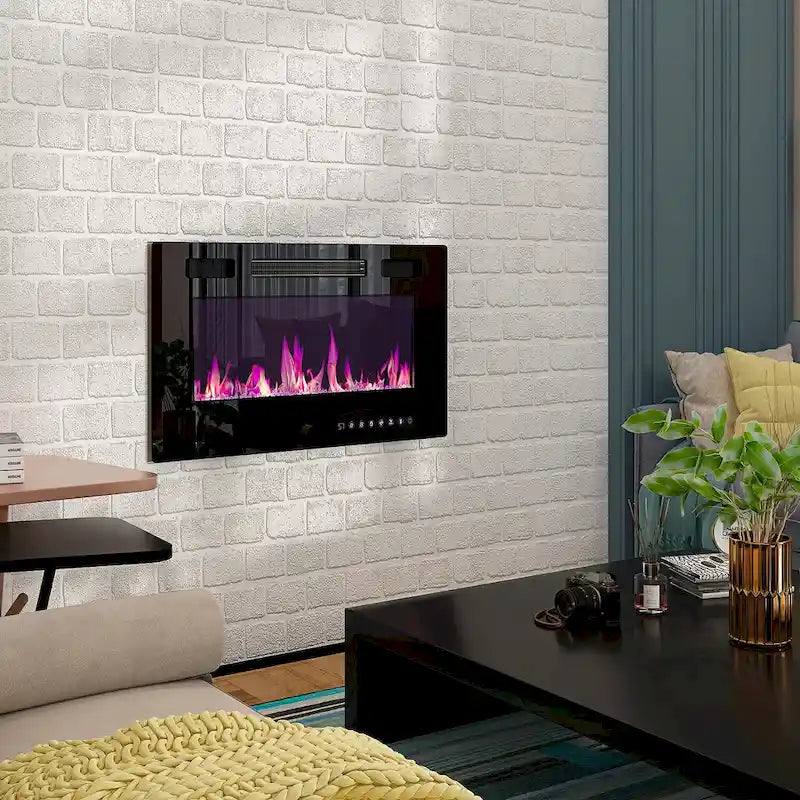 Stimmungsvoller elektrischer Kamin und robuster, energieeffizienter TV-Ständer